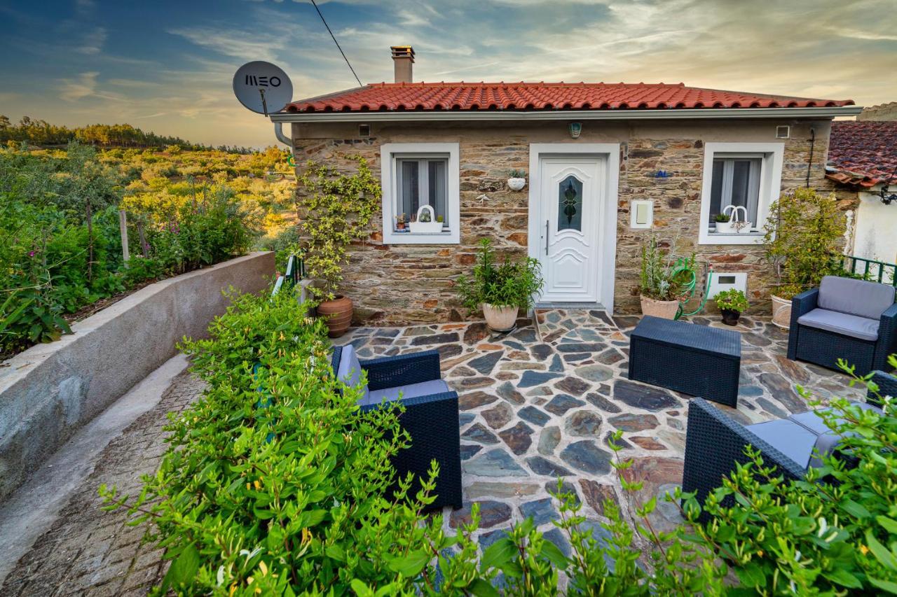 Casa Fundo Dos Palheiros Villa Sobrainho dos Gaios Exteriör bild